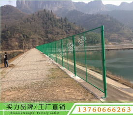 惠州護欄網廠 市政綠化鋼板網圍欄 公園圍墻鐵絲網
